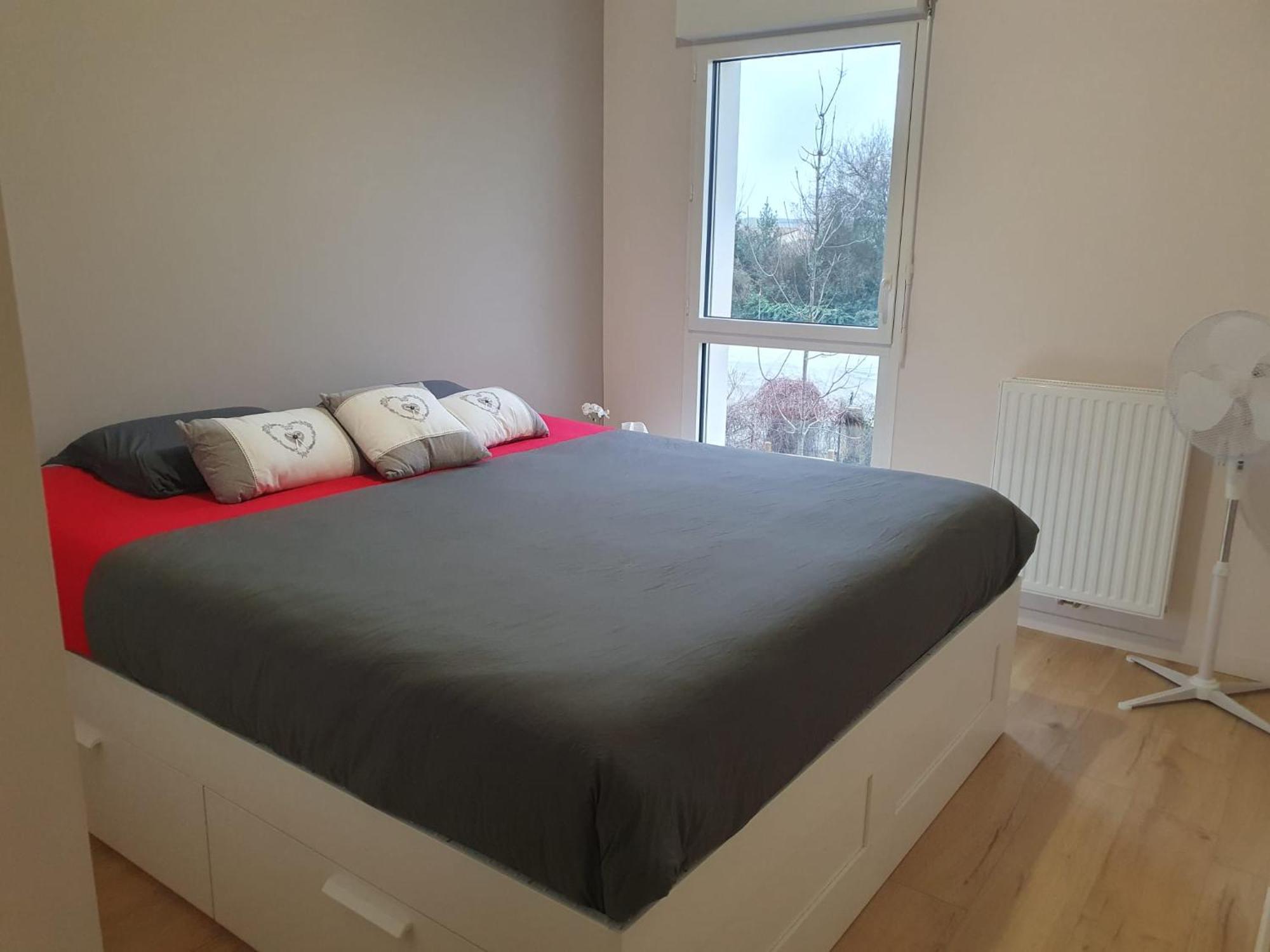 Appartement Avec 2 Chambres, Un Parking Prive, Terrasse, A Floirac-arkea Arena Bordeaux Floirac (Gironde)